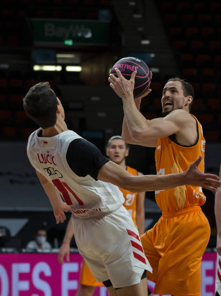 俱乐部期间 俱乐部期间